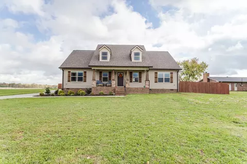 8566 Fredonia Rd, Manchester, TN 37355