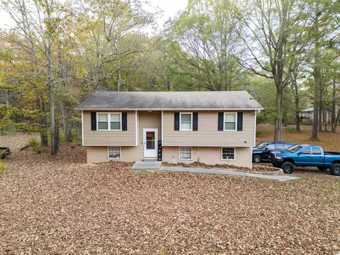 141 Homestead St NE, Cleveland, TN 37323