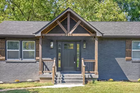8239 Luree Ln, Hermitage, TN 37076