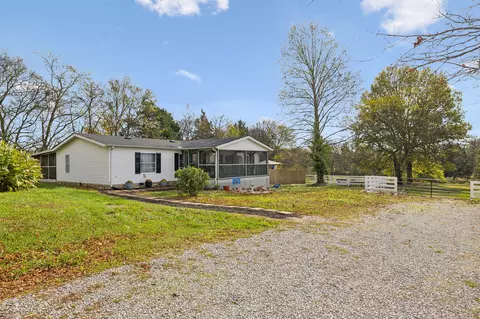 211 Beasley Rd, Eagleville, TN 37060