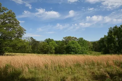 577 Horns Creek Rd, Old Fort, TN 37362
