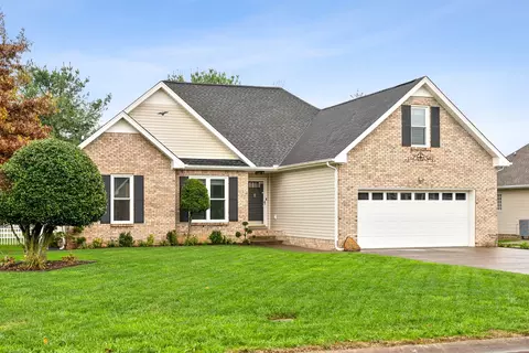 771 Mcclain Dr, Clarksville, TN 37040
