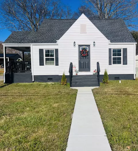 107 Maplewood Dr, Shelbyville, TN 37160