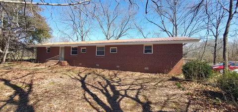 1750 Beth Page Rd, Estill Springs, TN 37330