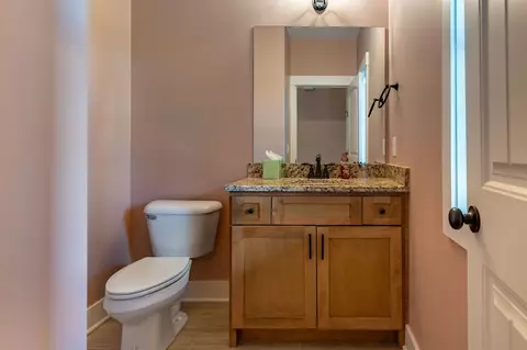 Bath - 1202 Goose Dr, Springfield, TN 37172 photo 1 of 7