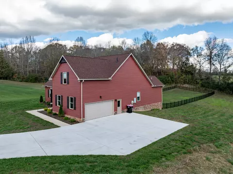 Other - 1202 Goose Dr, Springfield, TN 37172 photo 1 of 9