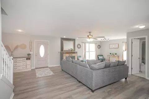 1021 Pond Switch Rd, Dickson, TN 37055 photo 4