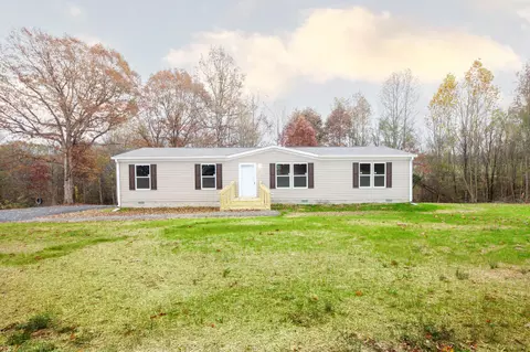 80 Harper Ln, Westmoreland, TN 37186