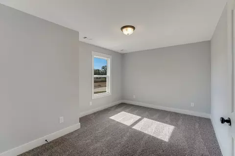 Bedroom - 2047 Beverly Ct, Springfield, TN 37172 photo 2 of 2
