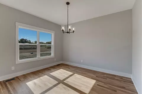Other - 2047 Beverly Ct, Springfield, TN 37172 photo 2 of 5