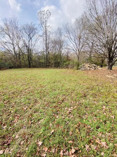 104 Powell Chapel Rd, Pulaski, TN 38478
