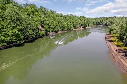 View/Area - 146 Chandler Rd, Doyle, TN 38559 photo 3 of 13