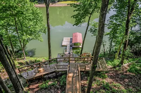 View/Area - 146 Chandler Rd, Doyle, TN 38559 photo 1 of 13