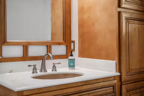 Bath - 146 Chandler Rd, Doyle, TN 38559 photo 6 of 16