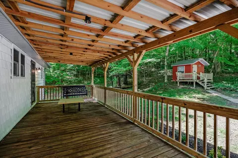 Exterior - 146 Chandler Rd, Doyle, TN 38559 photo 2 of 9