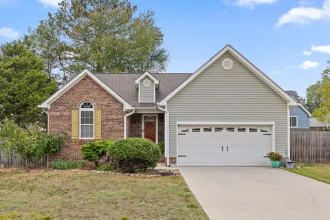15 Jenna Ln, Rossville, GA 30741