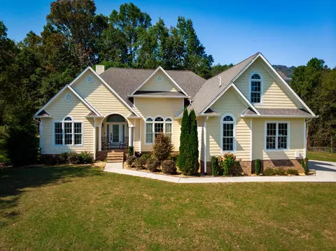 221 Jason Patrick Dr, Whitwell, TN 37397