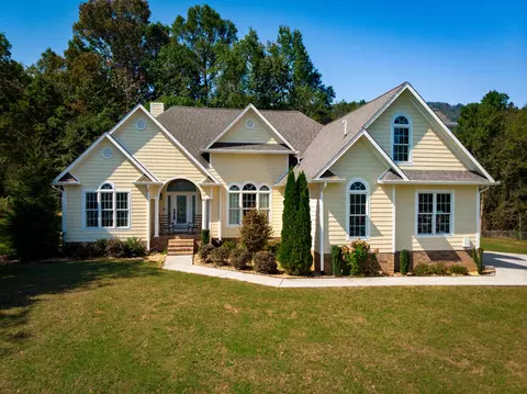 221 Jason Patrick Dr, Whitwell, TN 37397