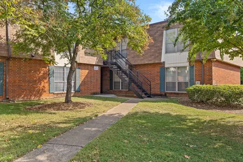 900 Mountain Creek Rd #Q274, Chattanooga, TN 37405