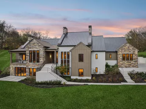 5017 Brooklands Ln, Franklin, TN 37064