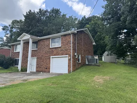 503 Pollard Dr, Clarksville, TN 37042