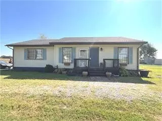 13762 Palmyra Rd, Herndon, KY 42236