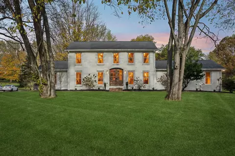 8302 Alamo Rd, Brentwood, TN 37027