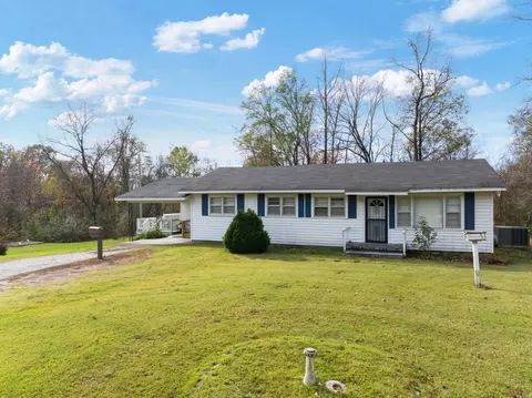 4069 Tomlin Chapel Rd, Parsons, TN 38363