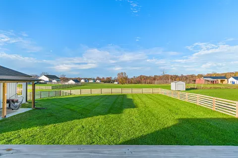 Exterior - 1419 Ridge Rd, Dickson, TN 37055 photo 11 of 13