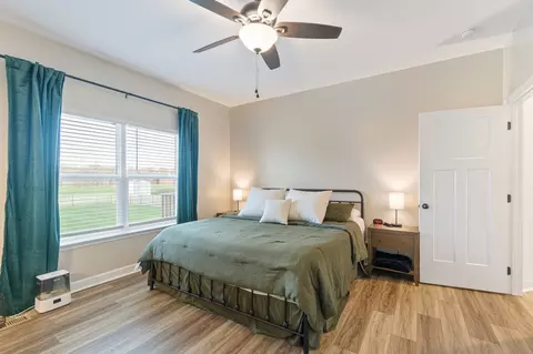 Bedroom - 1419 Ridge Rd, Dickson, TN 37055 photo 2 of 8