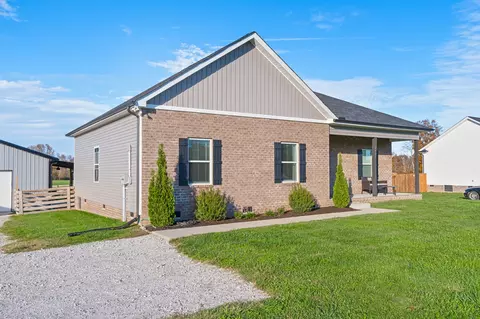 Exterior - 1419 Ridge Rd, Dickson, TN 37055 photo 13 of 13
