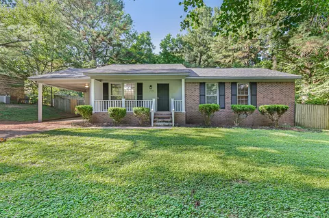 199 Hopper Barker Rd, Jackson, TN 38305