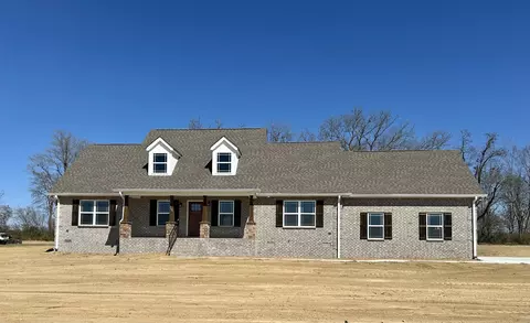 288 Randall Ln, Manchester, TN 37355