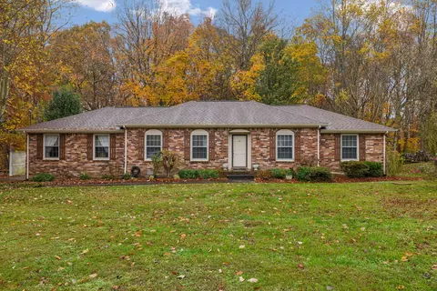 112 Knollwood Ct, Goodlettsville, TN 37072