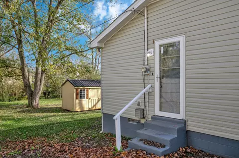 Exterior - 114 June Dr, Dickson, TN 37055 photo 8 of 13