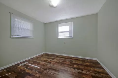 Bedroom - 114 June Dr, Dickson, TN 37055 photo 4 of 6