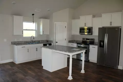 Kitchen - 3072 Maple Grove Rd, Dickson, TN 37055 photo 1 of 1