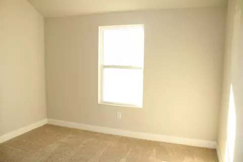 Bedroom - 3072 Maple Grove Rd, Dickson, TN 37055 photo 2 of 3