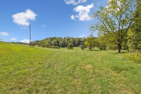1 Young Rd, Pulaski, TN 38478 photo 2