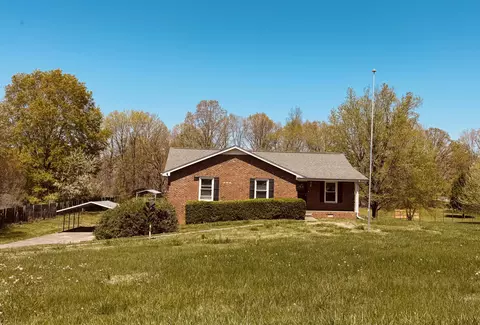 1651 Ogburn Chapel Rd, Clarksville, TN 37042