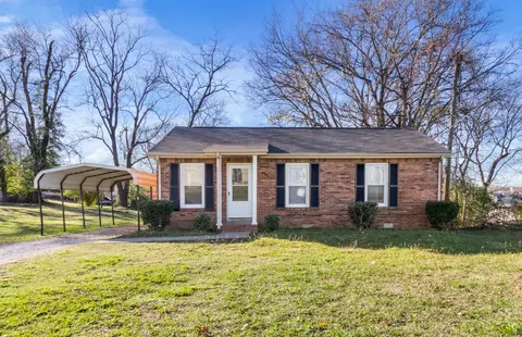 152 Reynolds St, Clarksville, TN 37040