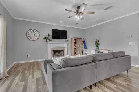 Living - 4027 Sequoia Trl, Spring Hill, TN 37174 photo 1 of 2
