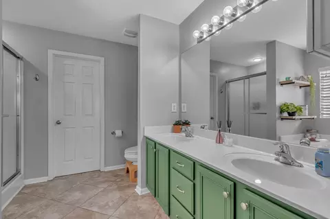 Bath - 4027 Sequoia Trl, Spring Hill, TN 37174 photo 2 of 6