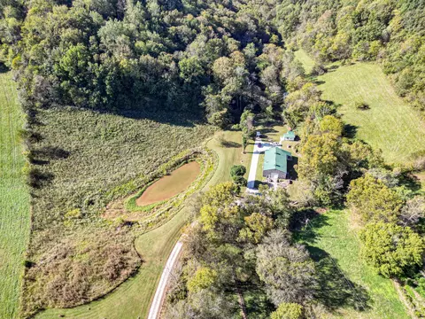 350 Milky Way Dr, Pulaski, TN 38478