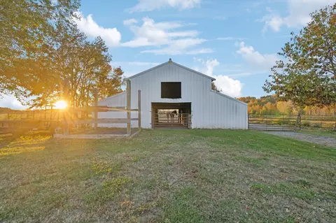 2236 Highway 76, Portland, TN 37148