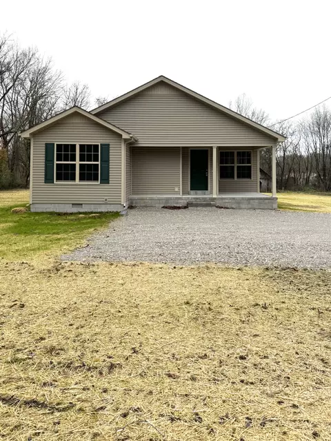 329 Summitville Rd, Manchester, TN 37355