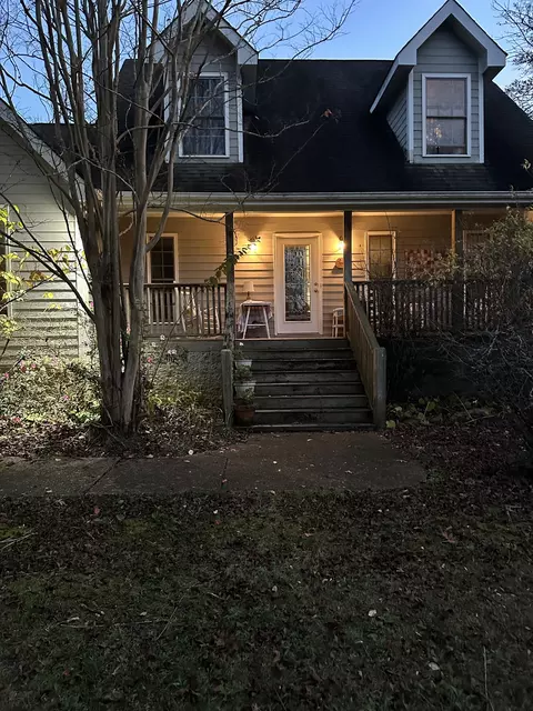55 Bobtown Cir, Sewanee, TN 37375