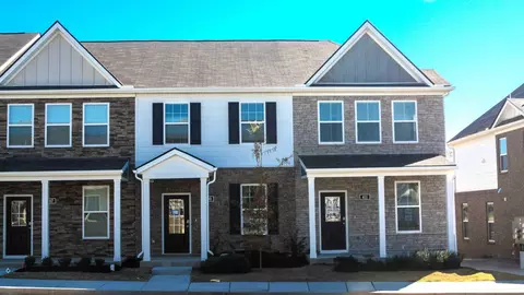 815 Quinn Dr, Lebanon, TN 37087