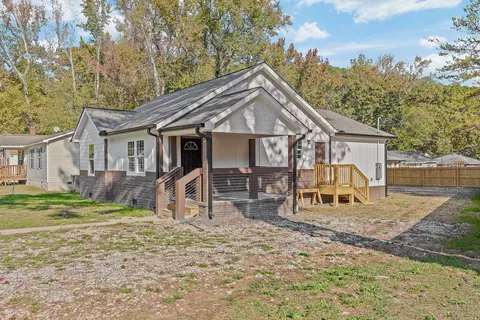 1600 Parkway Dr, Chattanooga, TN 37406