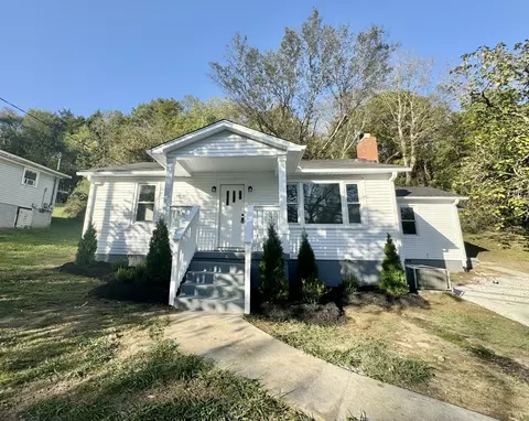 1338 Main St N, Carthage, TN 37030
